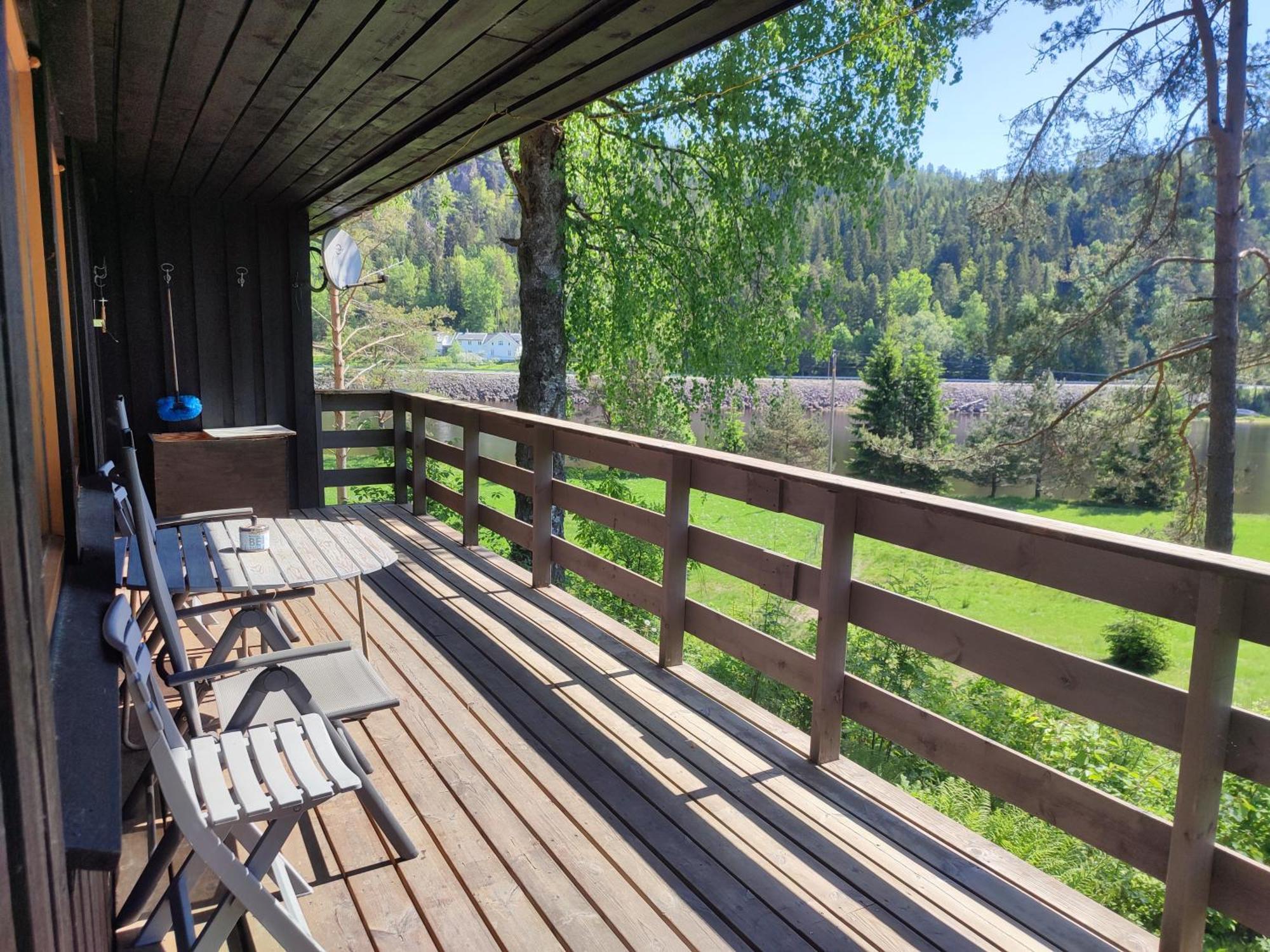 Haugheim Two-Bedroom Cottage Birkeland エクステリア 写真